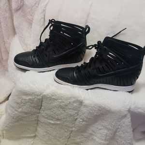 Nike Joli Sky Hi High Wedge Dunk 2.0 - Women | Color: Bkack| Size: 6.5 👟